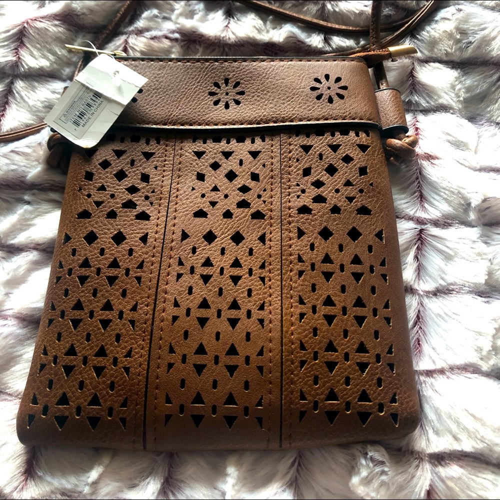 🌷SOLD🌷Vegan Leather Cross Body